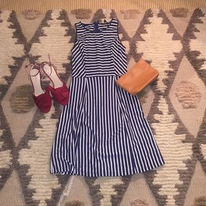 Banana Republic blue & white stripe dress
